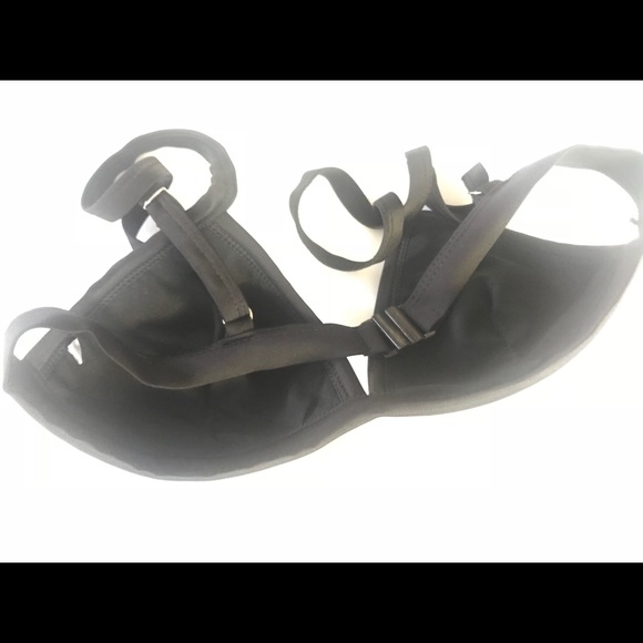 2 piece bathing suit- no brand name - Picture 3 of 4